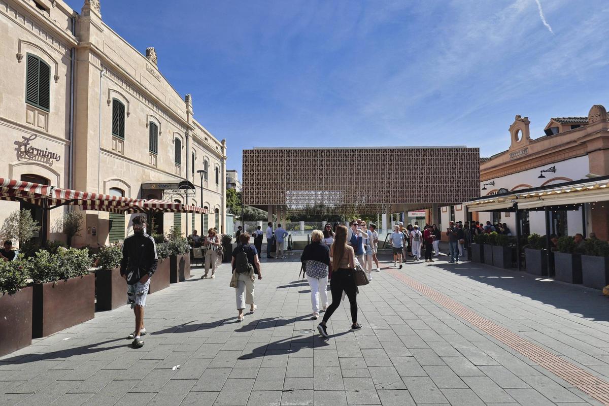 La Estación Intermodal de Palma finaliza la reforma de sus escaleras mecánicas después de varios meses de incidencias