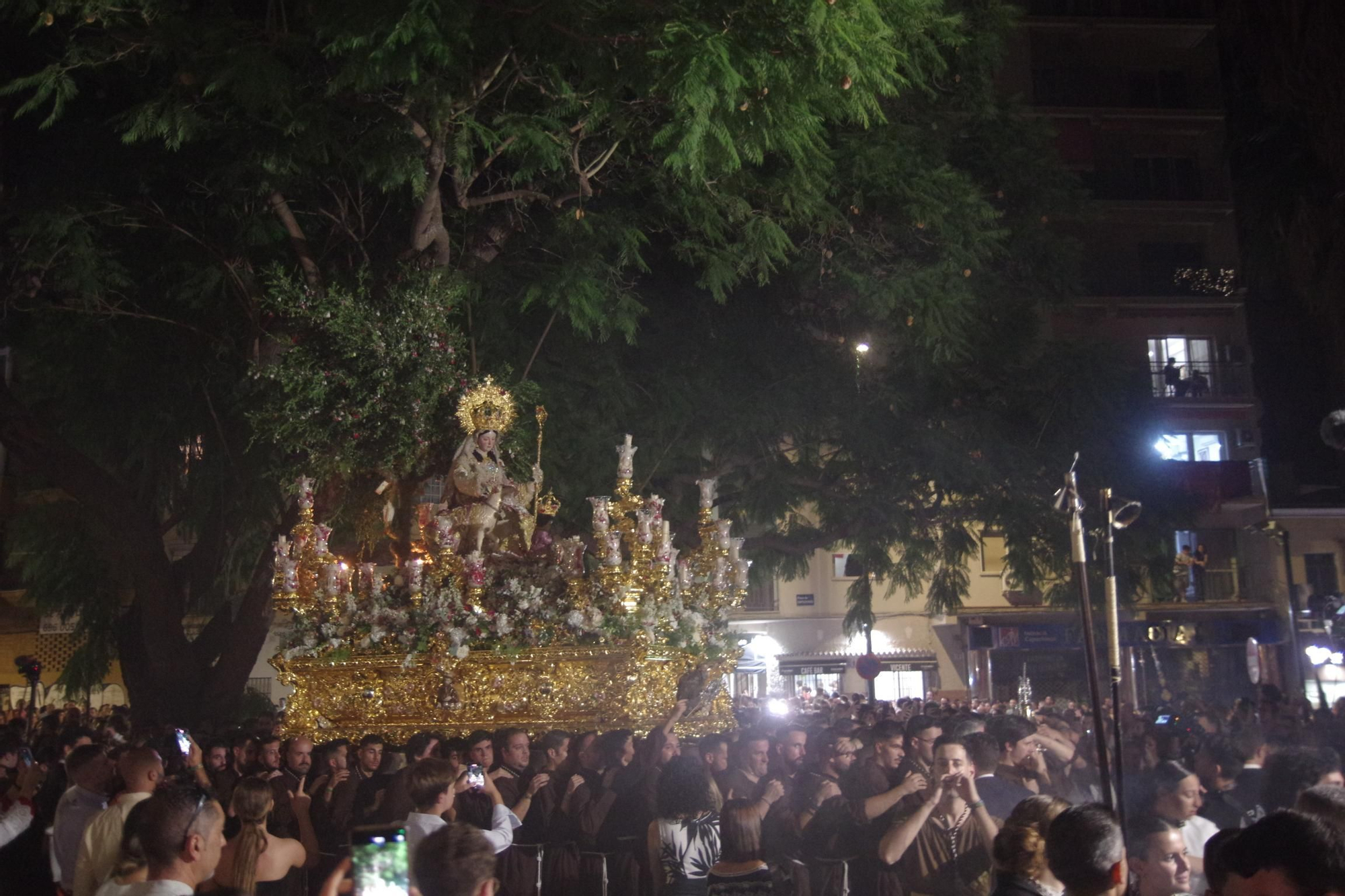 La procesión de la Divina Pastora por su Coronación Canónica, en imágenes