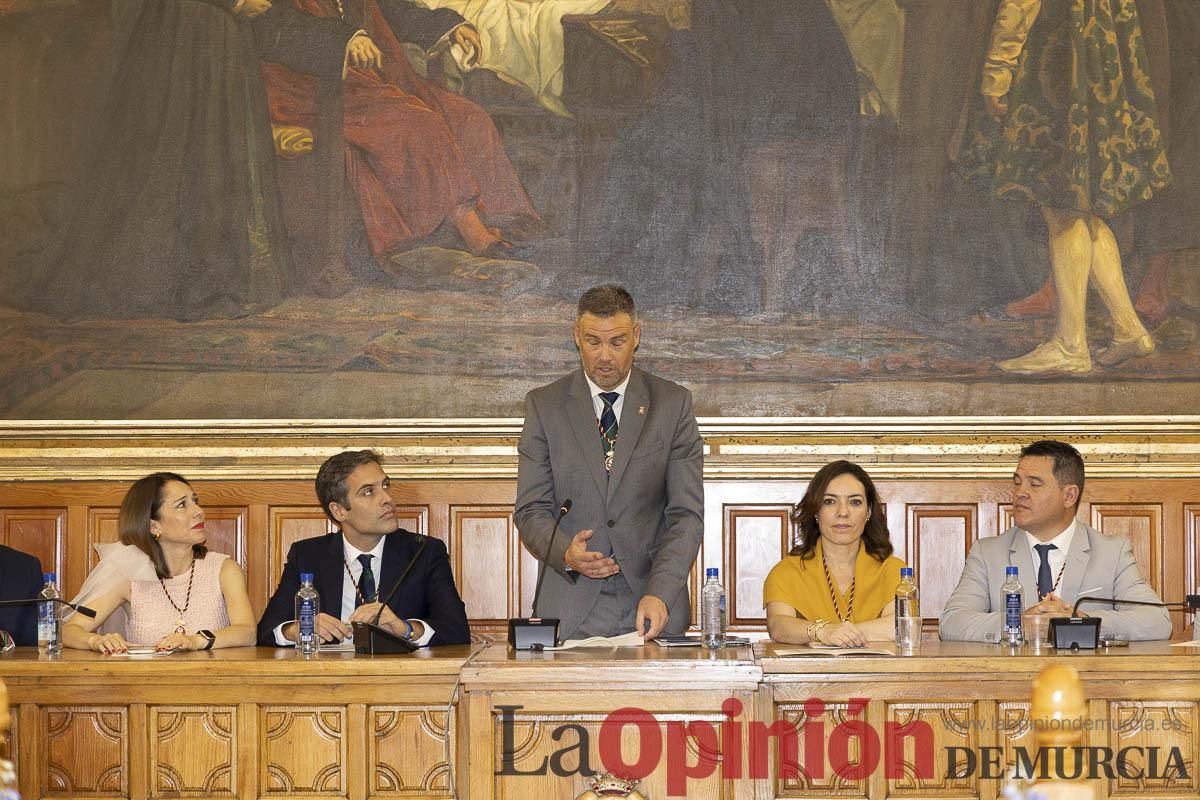 Así se ha vivido el emocionante acto del nombramiento de 'Hijo Predilecto' de Caravaca al doctor Juan Manuel Laborda