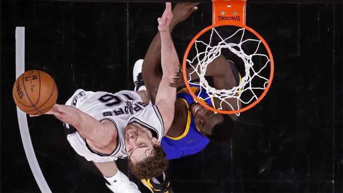 Pau Gasol hizo un doble-doble