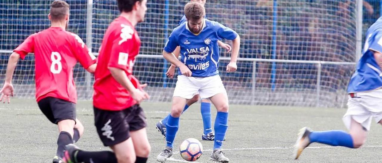 Tablas en el duelo de la zona alta entre el Stadium y el Podes