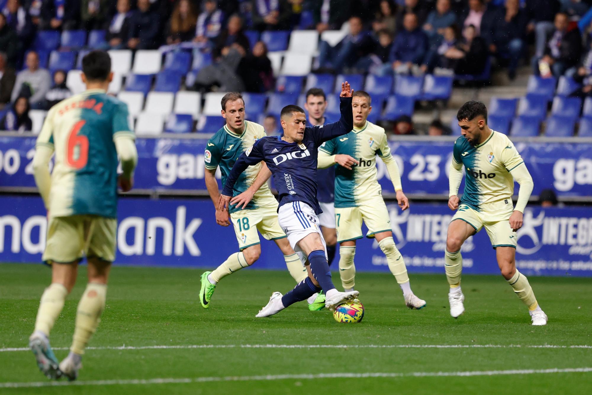 Así fue el encuentro entre el Real Oviedo y el Eibar