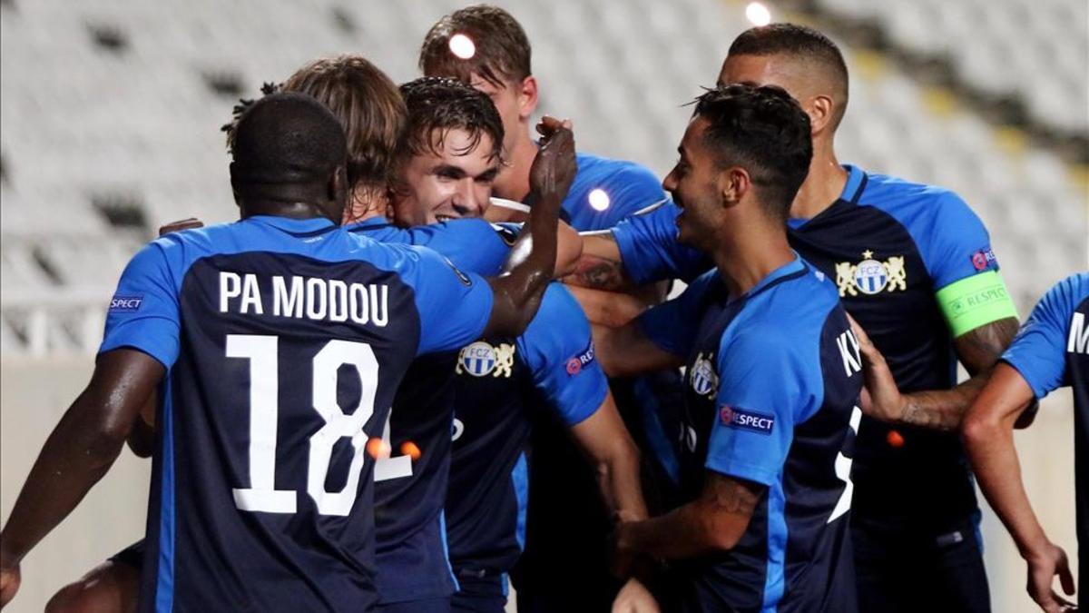 Benjamín Kololli marcó el gol del triunfo para Zurich frente al AEK Larnaca por la Europa League