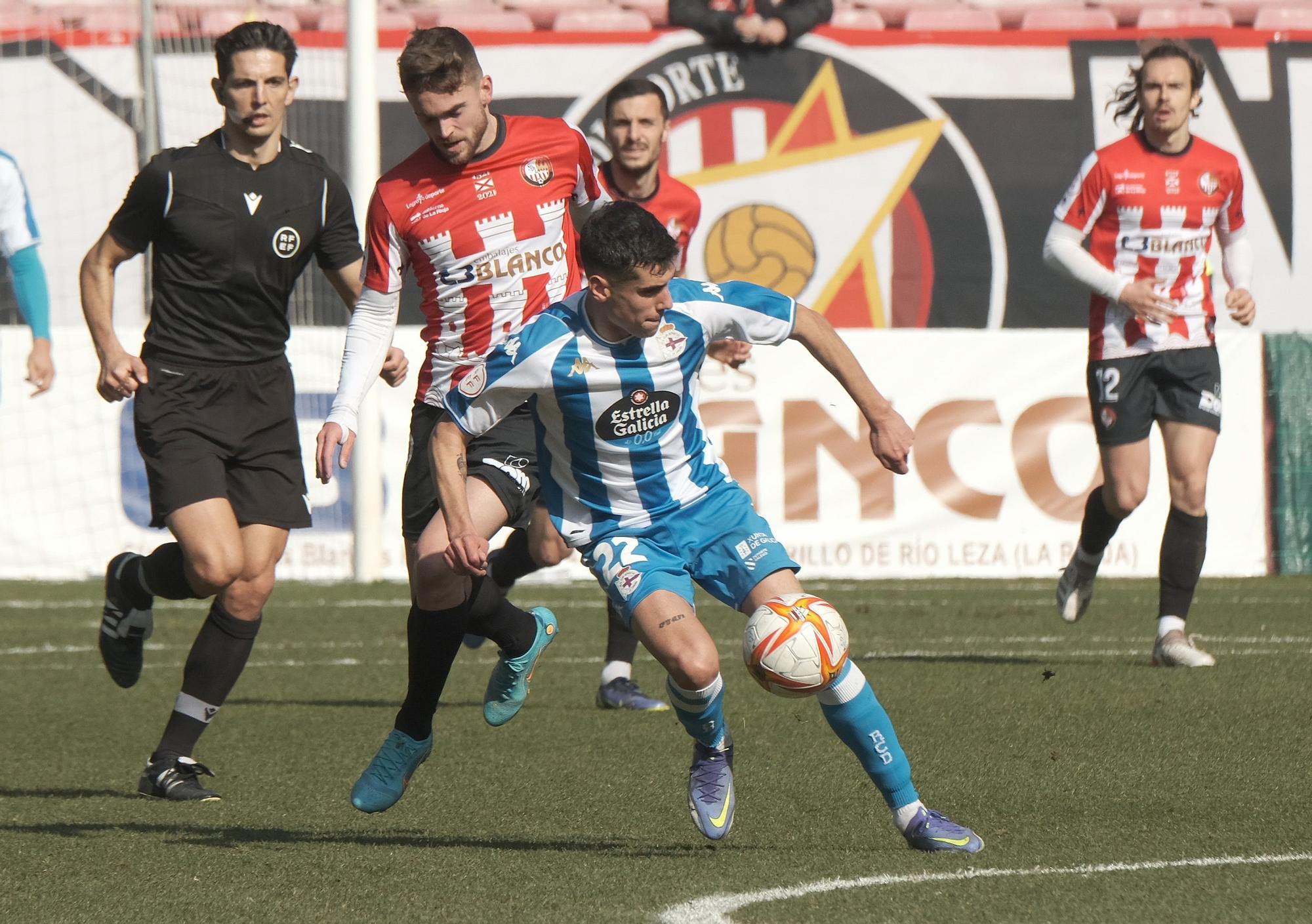 El Deportivo pierde 1-0 ante la SD Logroñés