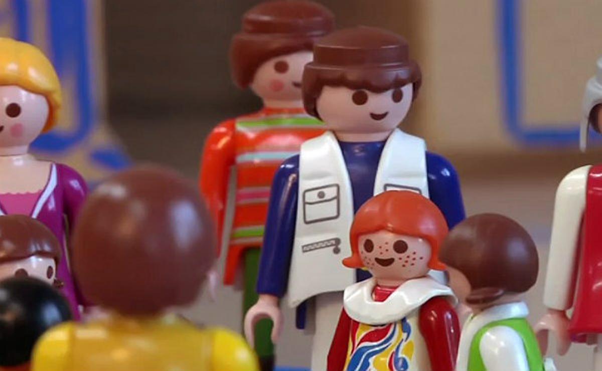 Professionals de la Fundació Pere Tarrés que treballen en un projecte encapçalat per Càritas. Professionals de la Fundació Pere Tarrés que treballen en un projecte encapçalat per Càritas.