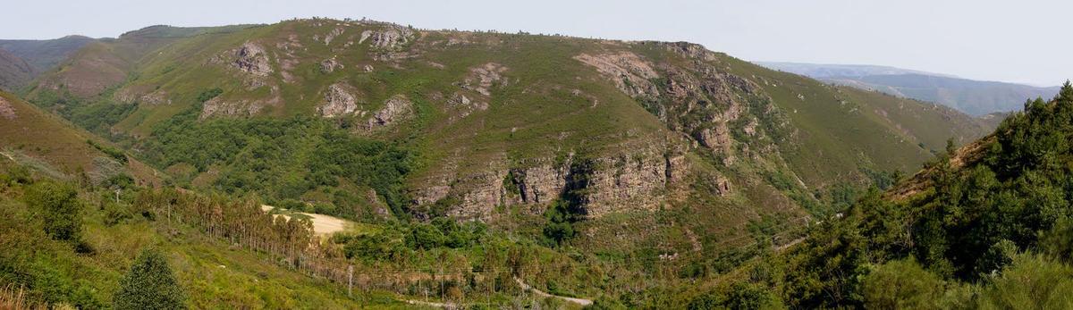 Vista del pliegue de Quiroga.