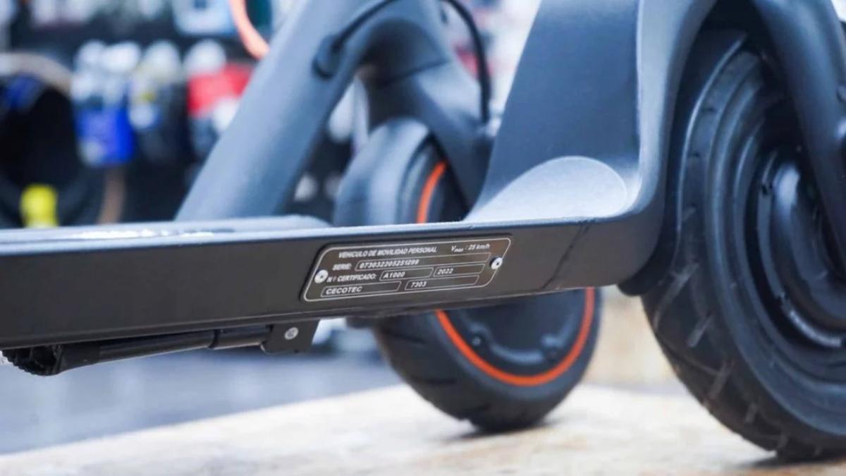 Problemas en la web de registro de la DGT para patinetes eléctricos.