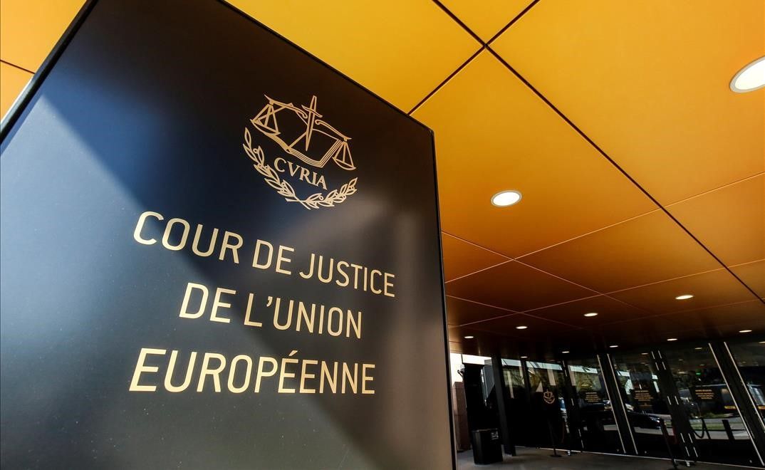 EPA8394  LUXEMBURGO (LUXEMBURGO)  24 09 2018 - Vista de la entrada del Tribunal de Justicia de la Union Europea en Luxemburgo  el 10 de mayo de 2017  La Comision Europea (CE) anuncio hoy  24 de septiembre de 2018  que llevara a Polonia ante el Tribunal de Justicia de la Union Europea (TJUE) por la reforma del Tribunal Supremo que  considera   viola el principio de la independencia judicial   EFE  Julien Warnand