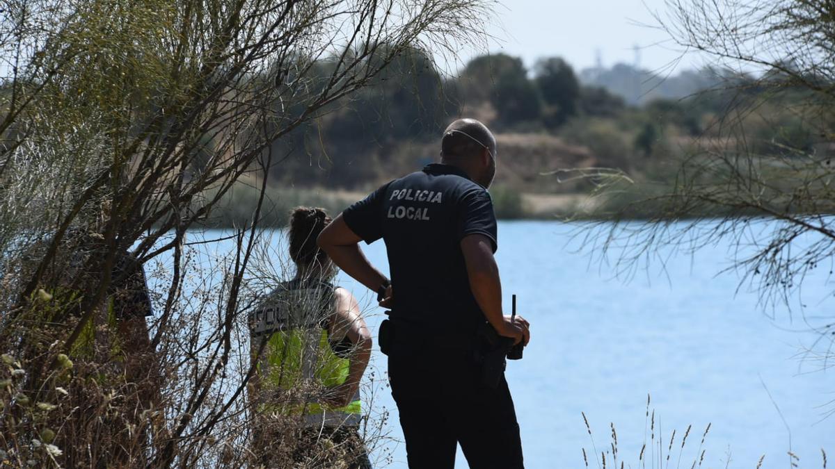 Hallado el cuerpo sin vida del joven desaparecido cuando se bañaba en el Lago Azul