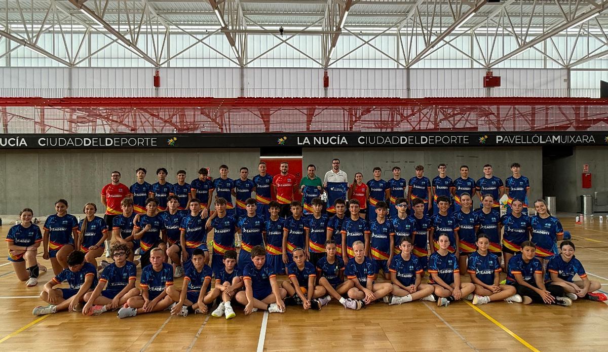 Jóvenes de España, México y Francia participan en este Campus en La Nucía.