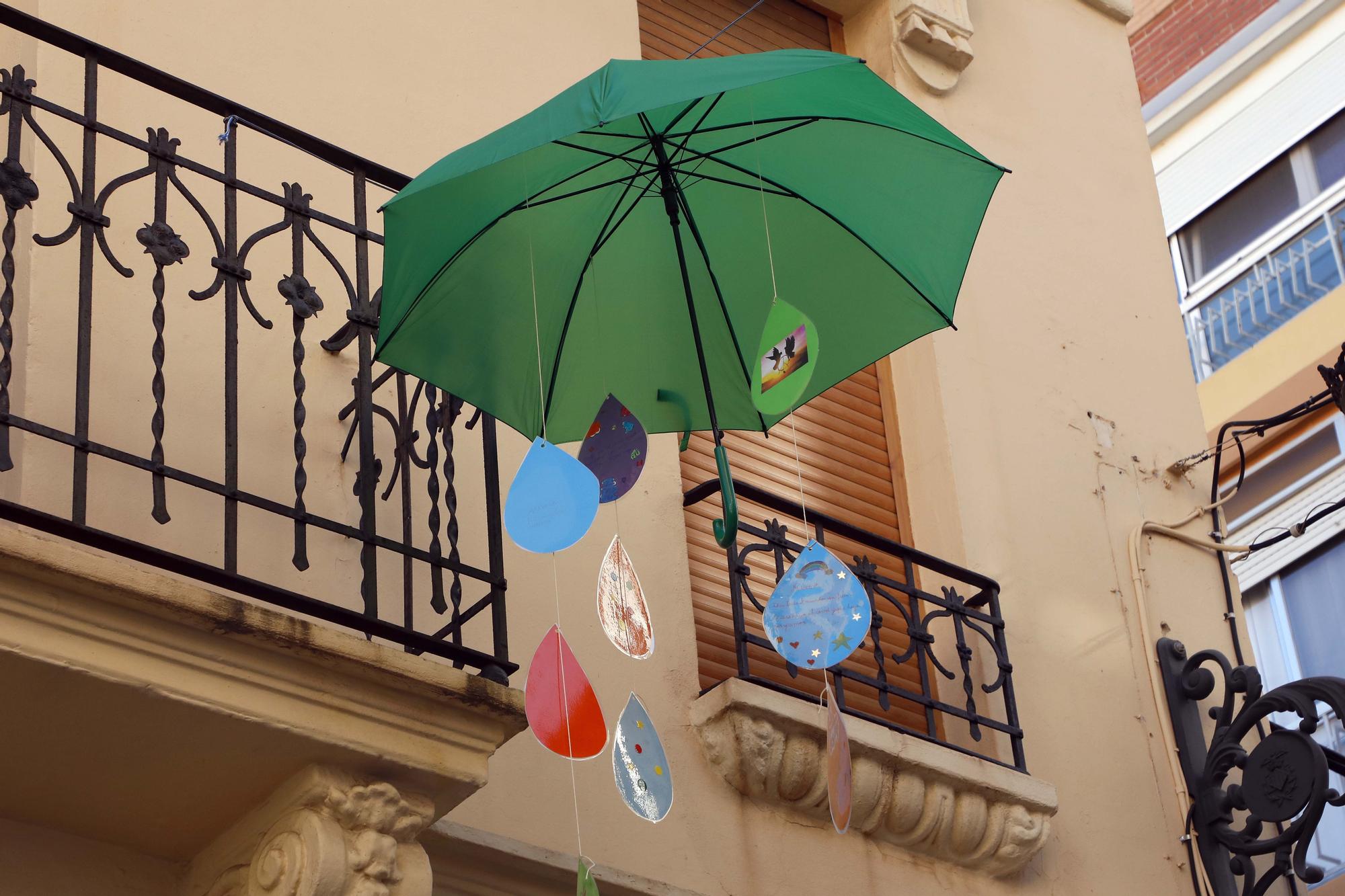 Pluja de desitjos pel Dia de la Pau