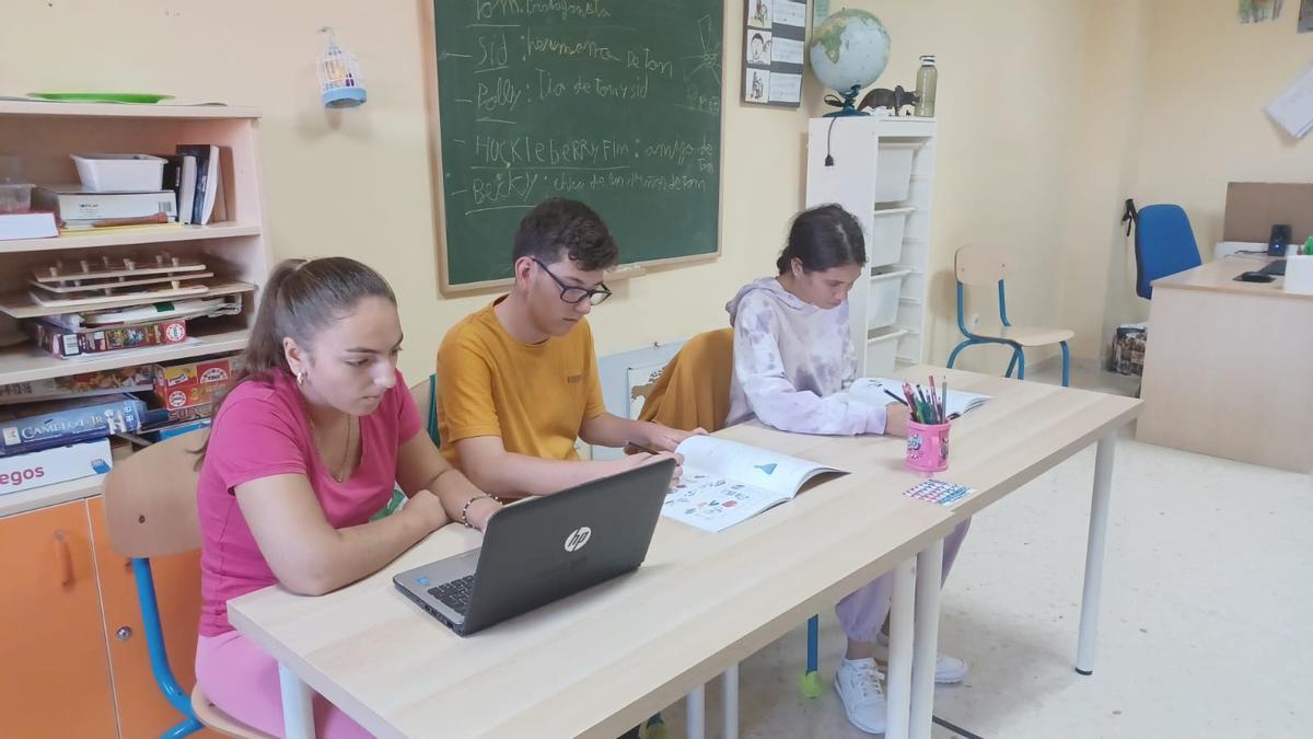 Colegio especial San Marcos de Includes Almendralejo.