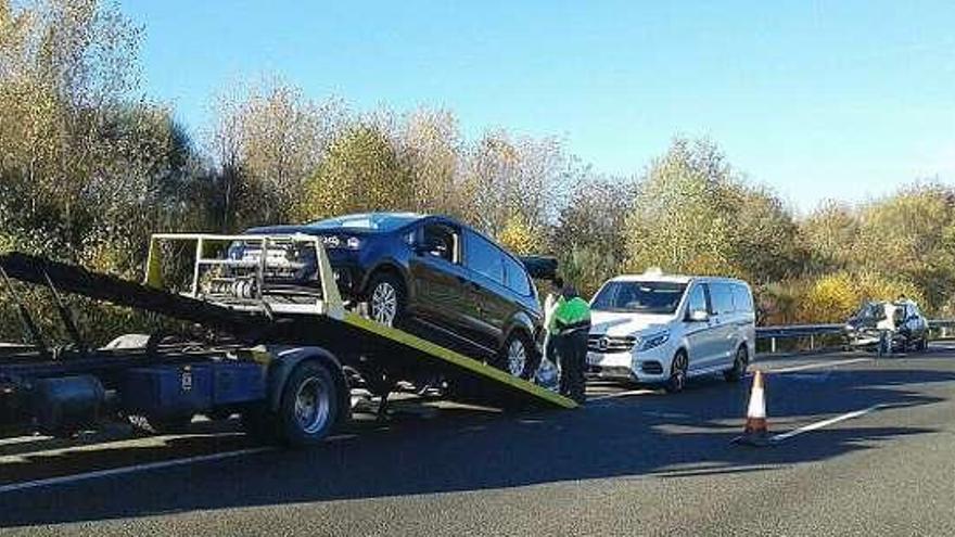 Siete heridos en un choque en cadena en la A-52 en Xinzo