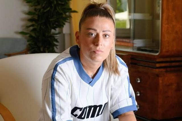 Carmen Menayo en Como