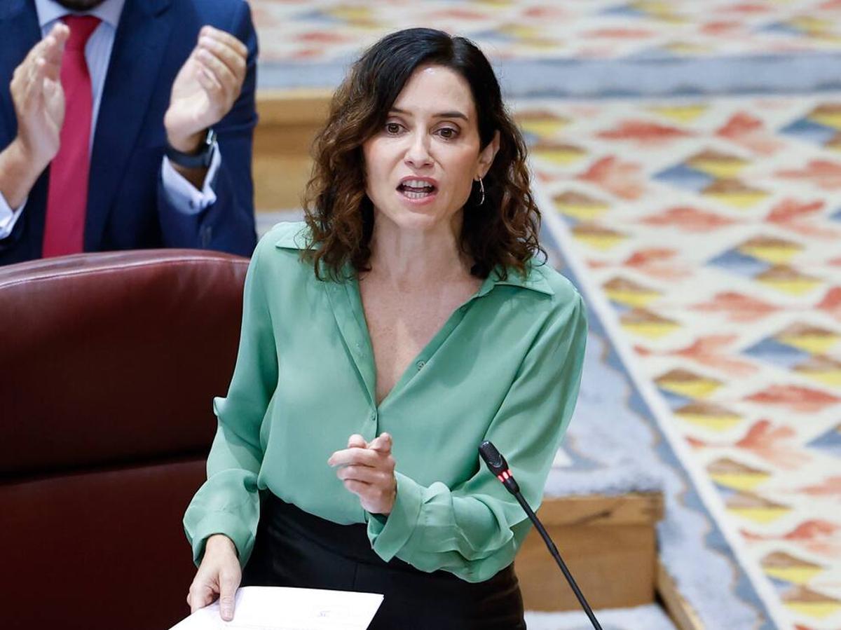 La presidenta de la Comunidad de Madrid, Isabel Díaz Ayuso, durante un pleno de la Asamblea.