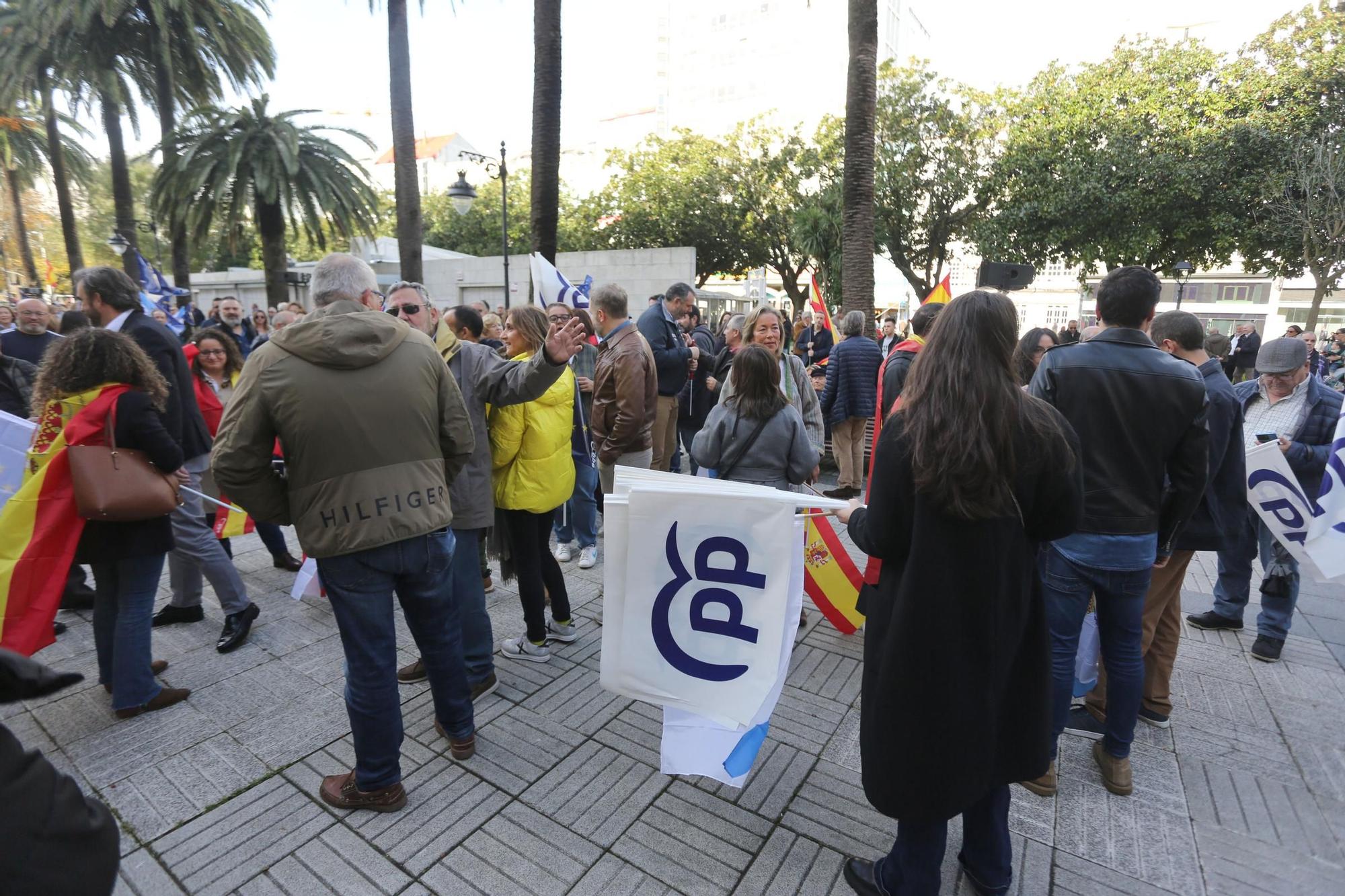 Miles de personas protestan en A Coruña contra la amnistía