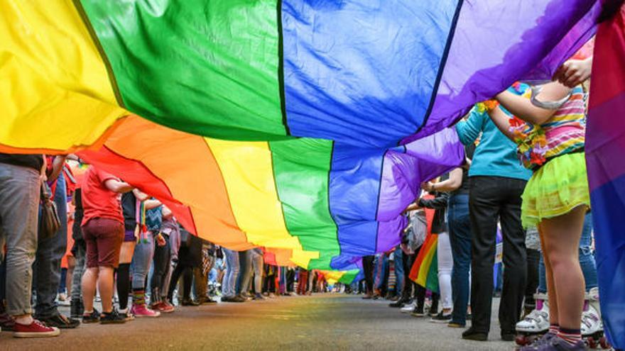 Seis canciones para celebrar el Día del Orgullo Gay.