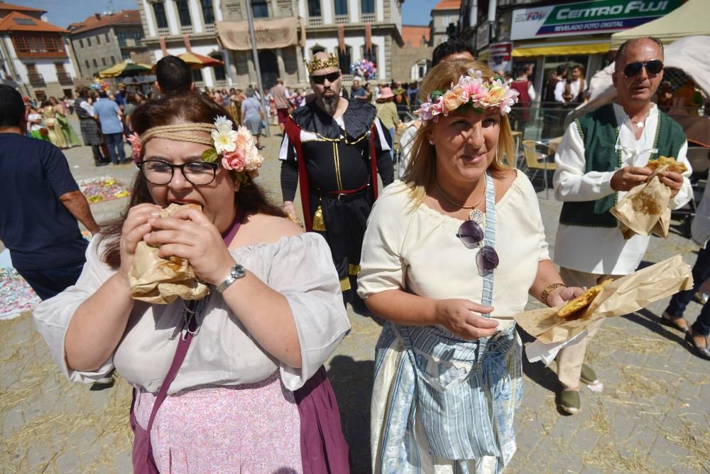 La ciudad celebra el día grande de una de las fiestas históricas más populares del calendario.