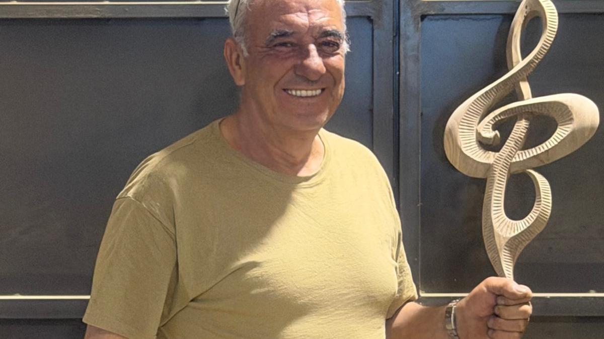 Vídeo | La historia de Juan Carlos Vicente, el último maestro de la madera de Guijo de Santa Bárbara