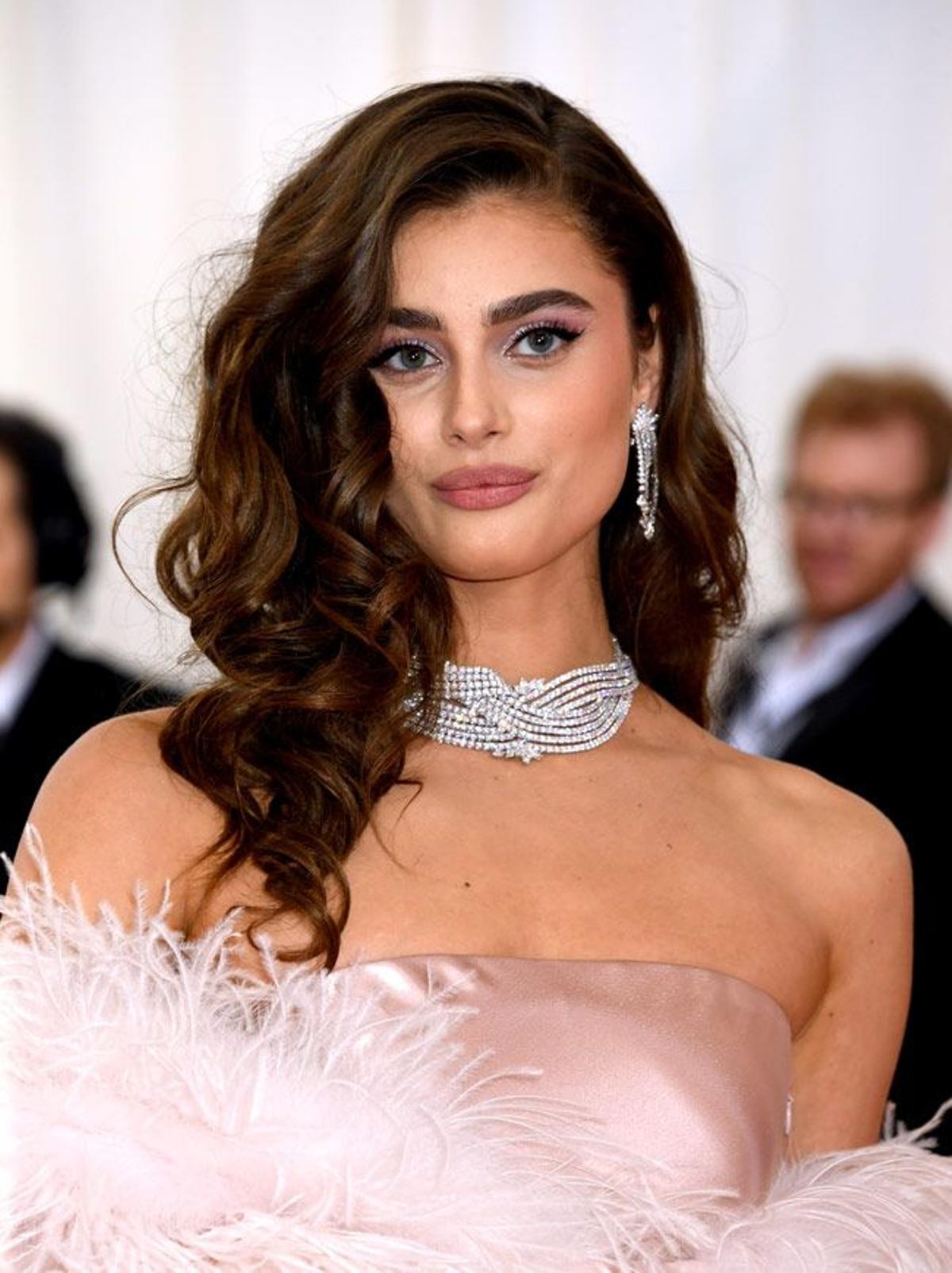 Taylor Hill en la Gala MET 2019