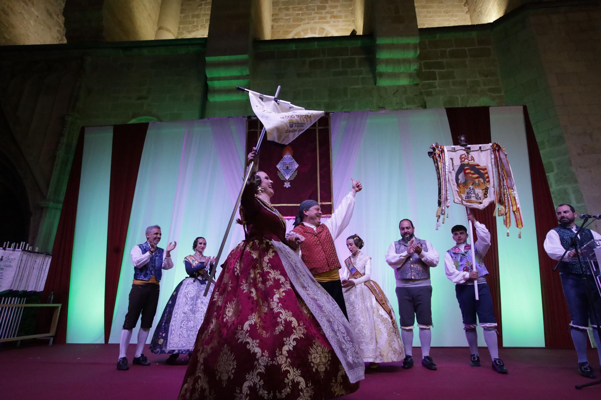 Todas las fotos de la entrega de premios falleros de Gandia