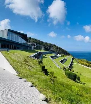 El parador de Muxía lidera la temporada de verano en España al rozar una ocupación del 99%