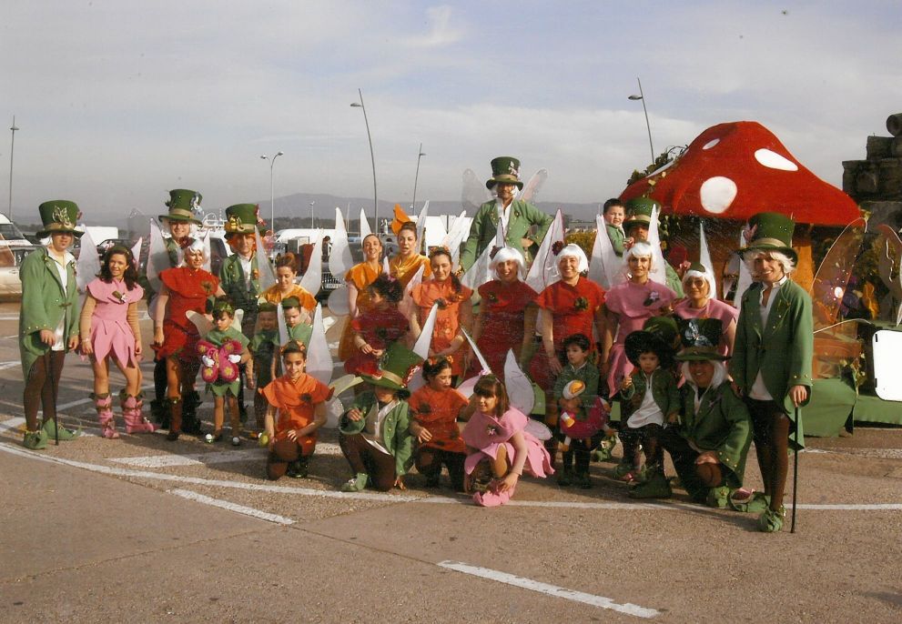 O Grove repasa su historia a través del Entroido (III): El carnaval de 2012