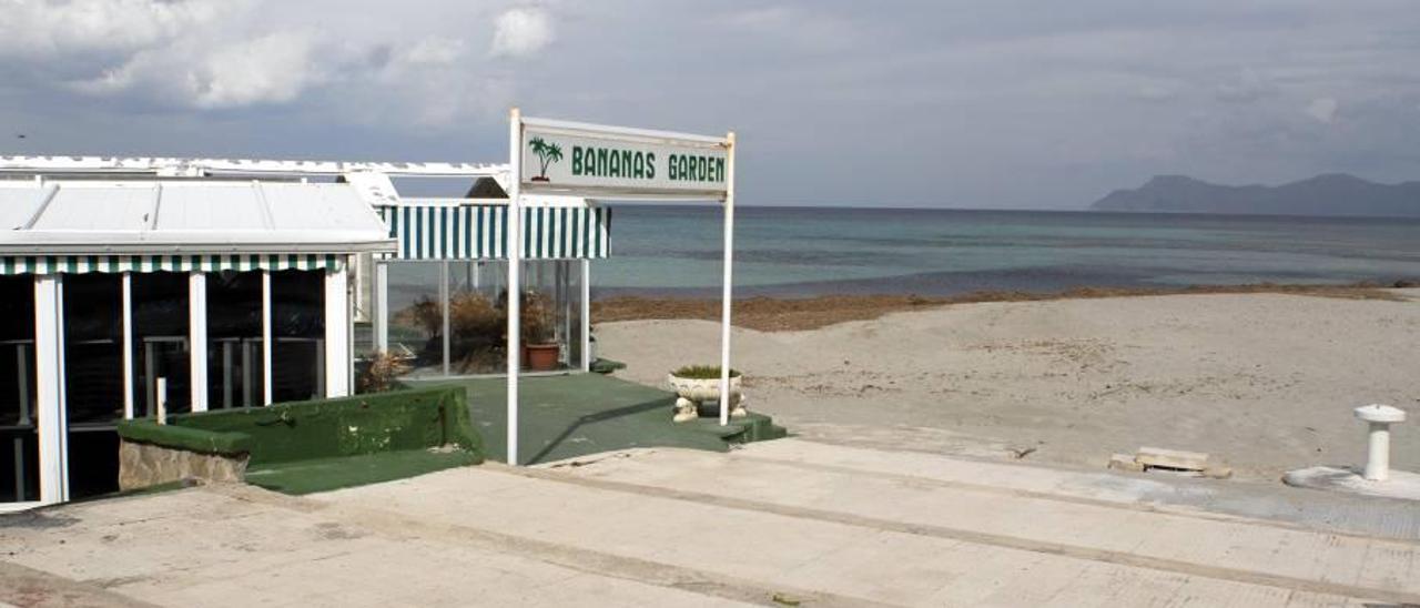 Imagen retrospectiva de la playa de Son Bauló, donde se prevé habilitar el emisario submarino.