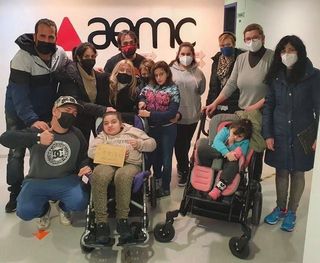 El póker solidario que ayuda a la asociación RETT Castellón