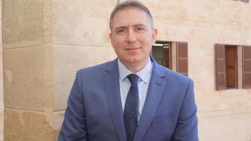 Ferienvermietung, touristenfeindliche Schmierereien, Auswirkungen des Iran-Kriegs: Interview mit dem neuen Tourismus-Dezernenten von Mallorcas Inselrat