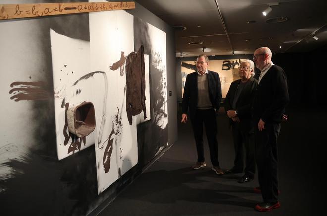La Fundación Bancaja inaugura la exposición 'Tàpies: Última década 2002-2012'