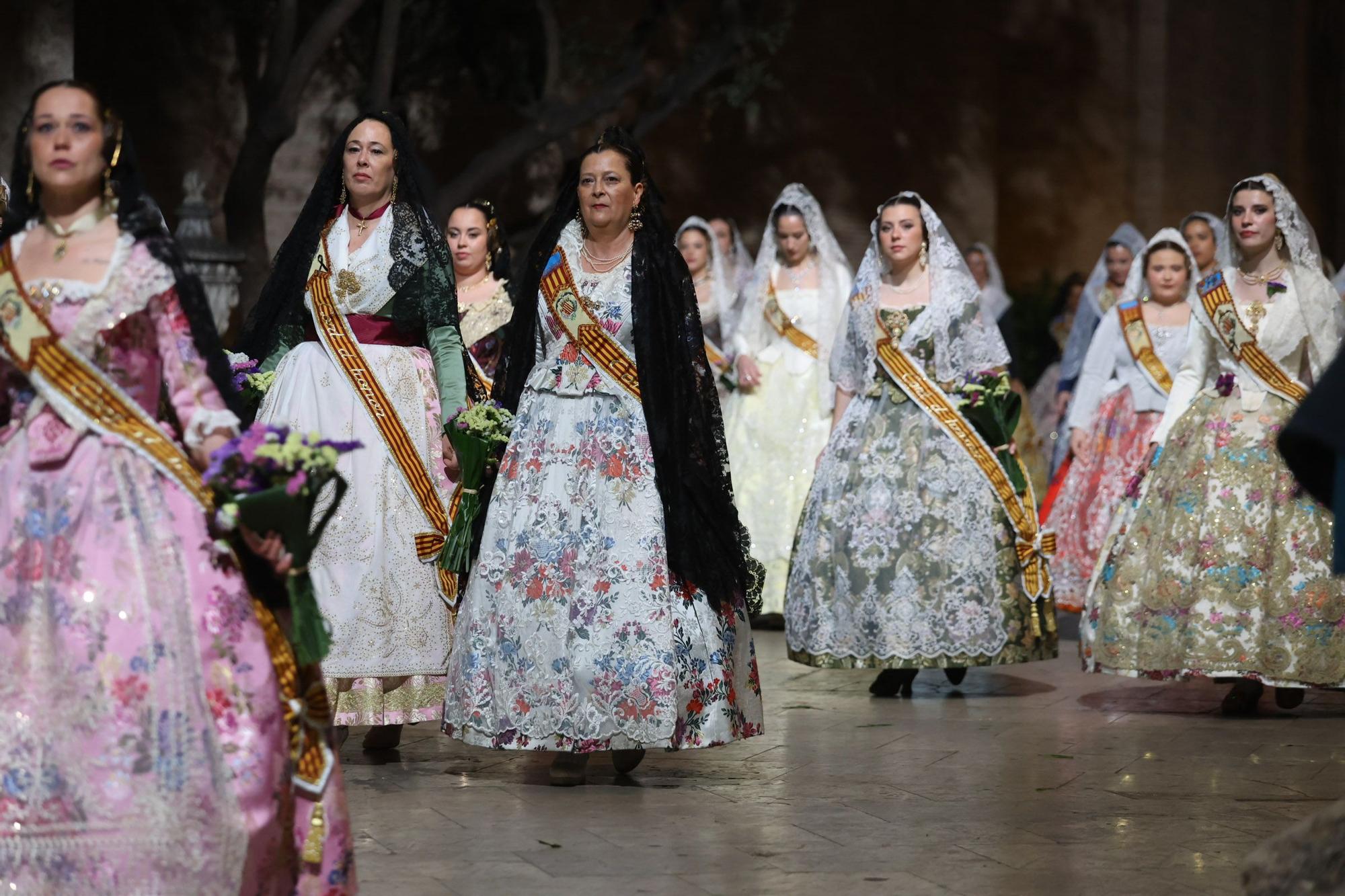 Búscate en el primer día de la Ofrenda en la calle San Vicente entre las 22 y las 23 horas