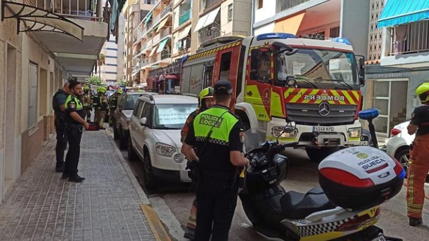 Un incendio obliga a evacuar un edificio de El Perelló