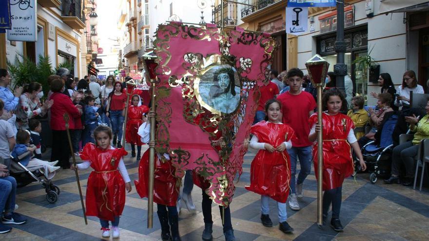 Procesión de papel en Lorca: Imaginación al poder en Lorca