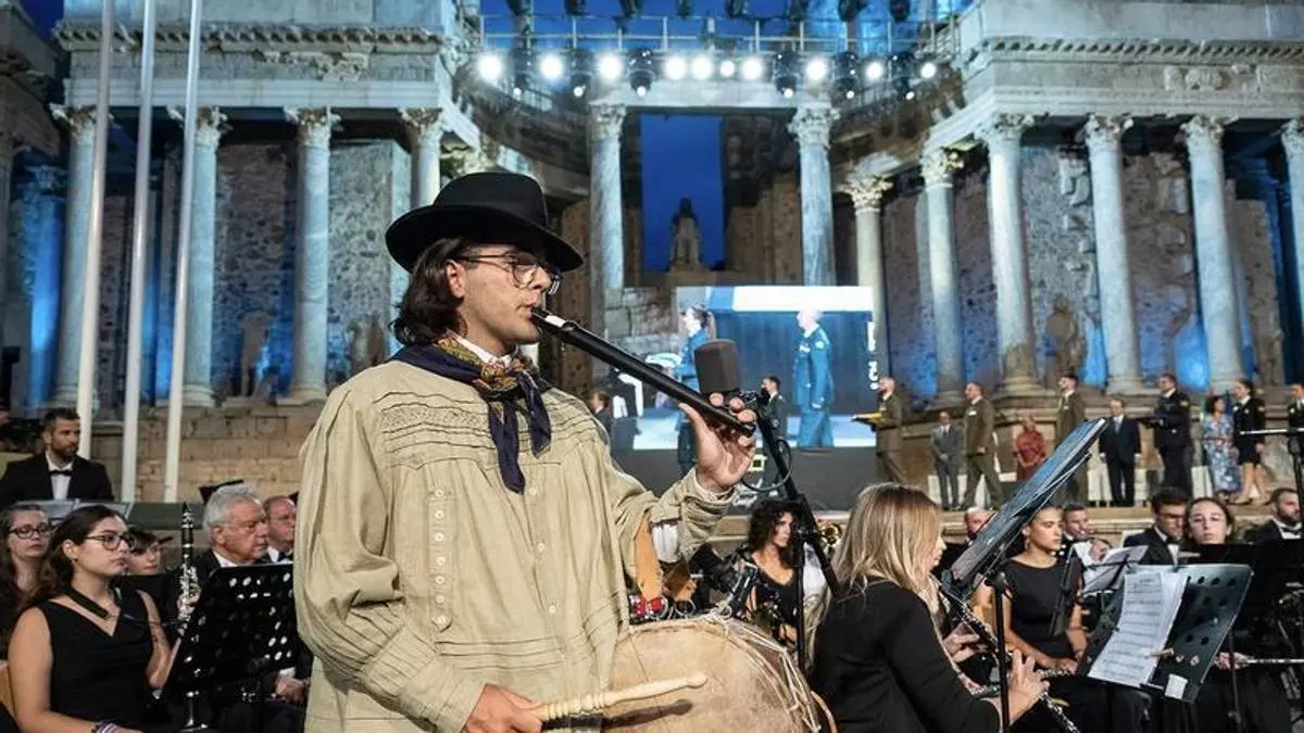 Eloy San José «Cuando toqué el Día de Extremadura con la Banda Sinfónica de la Diputación de Cáceres en el Teatro Romano de Mérida fue increíble»