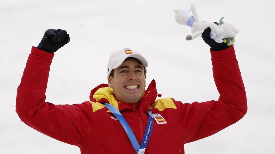 Cardona: En la última curva, cuando vi que ganaba y a todos en la grada disfruté muchísimo