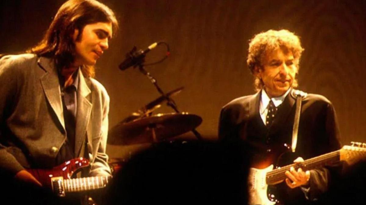 Larry Campell Y Bob Dylan En Una Actuación. | D.i.