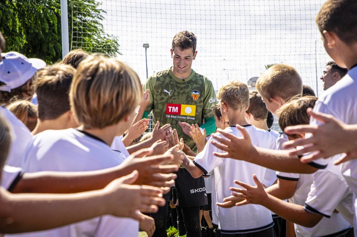 Julen con los niños del campus
