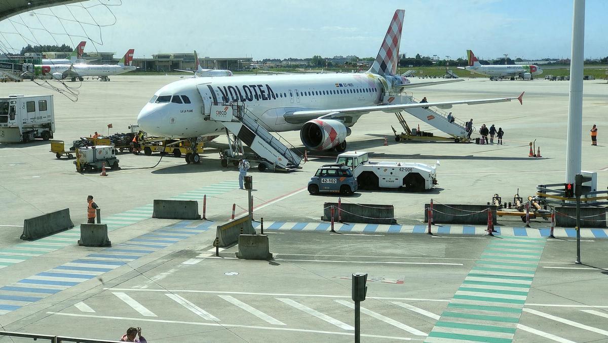 La Comisión Europea plantea que los aeropuertos de Oporto y Santiago no puedan ofrecer ayudas a las aerolíneas