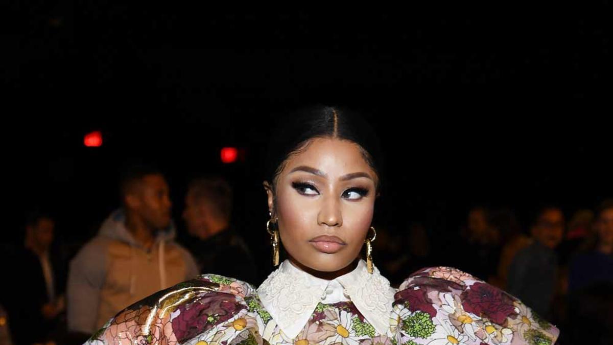 Nicki Minaj anuncia embarazo al estilo de Beyoncé