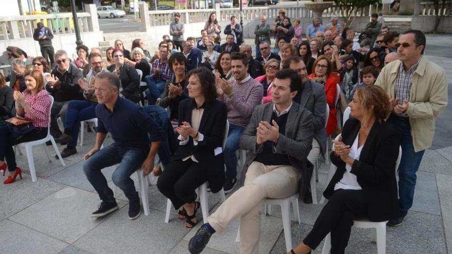 La presentación de María Ferreirós como candidata a la Alcaldía de Valga.