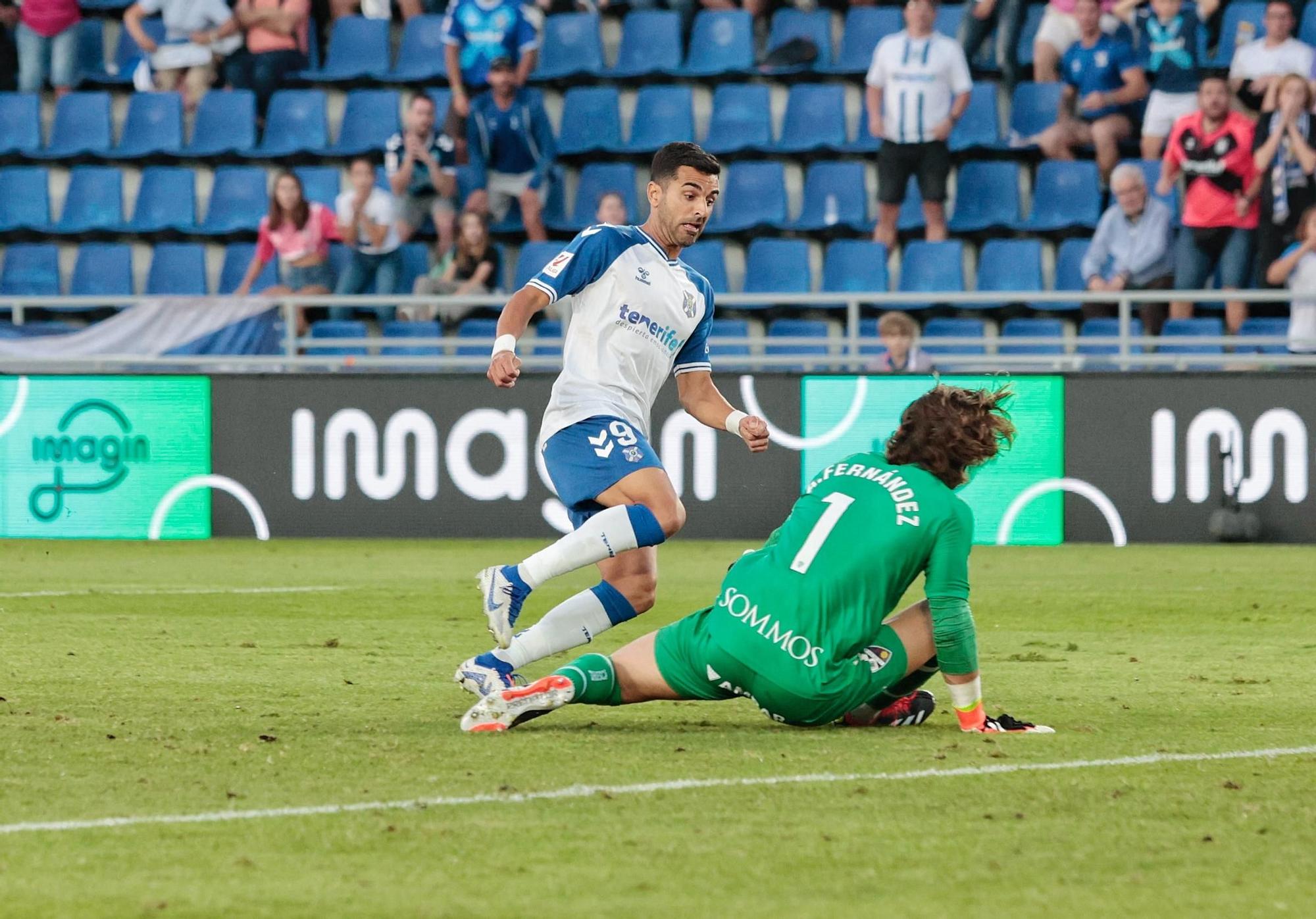 Revive el partido entre CD Tenerife - SD Huesca en imágenes