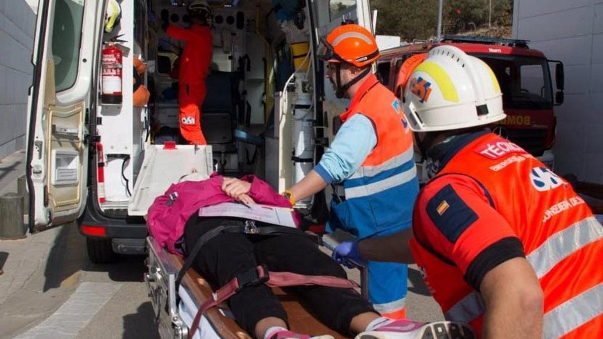 Un equipo de emergencias sanitarias del 061 de Málaga.