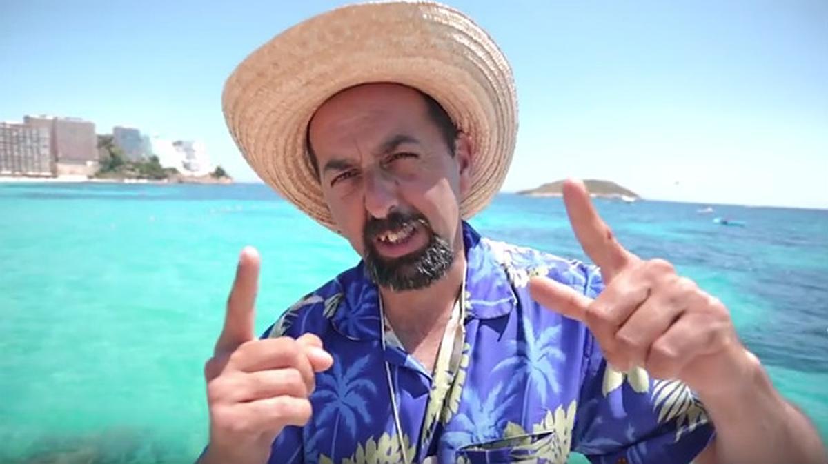 Joan de Son Rapinya es postula com el nou rei de l’estiu amb la cançó ’Lo vamos a petar’.