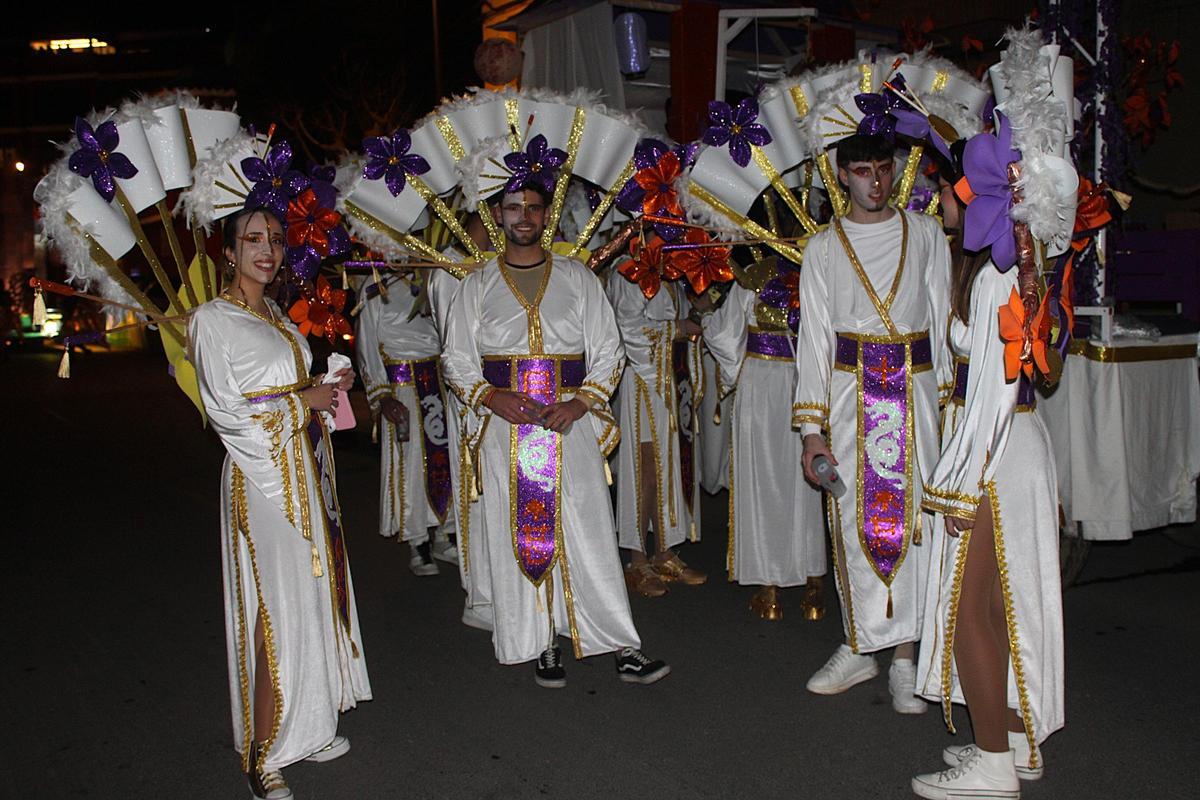 Galería de fotos del desfile nocturno del Carnaval de Alcalà de Xivert