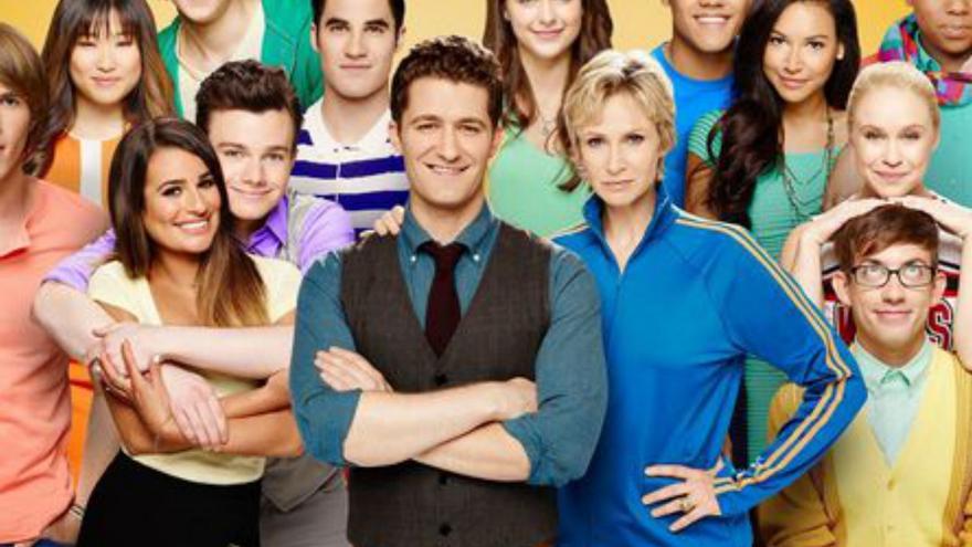Discovery+ entrarà a  
les entranyes del polèmic rodatge de la sèrie «Glee»