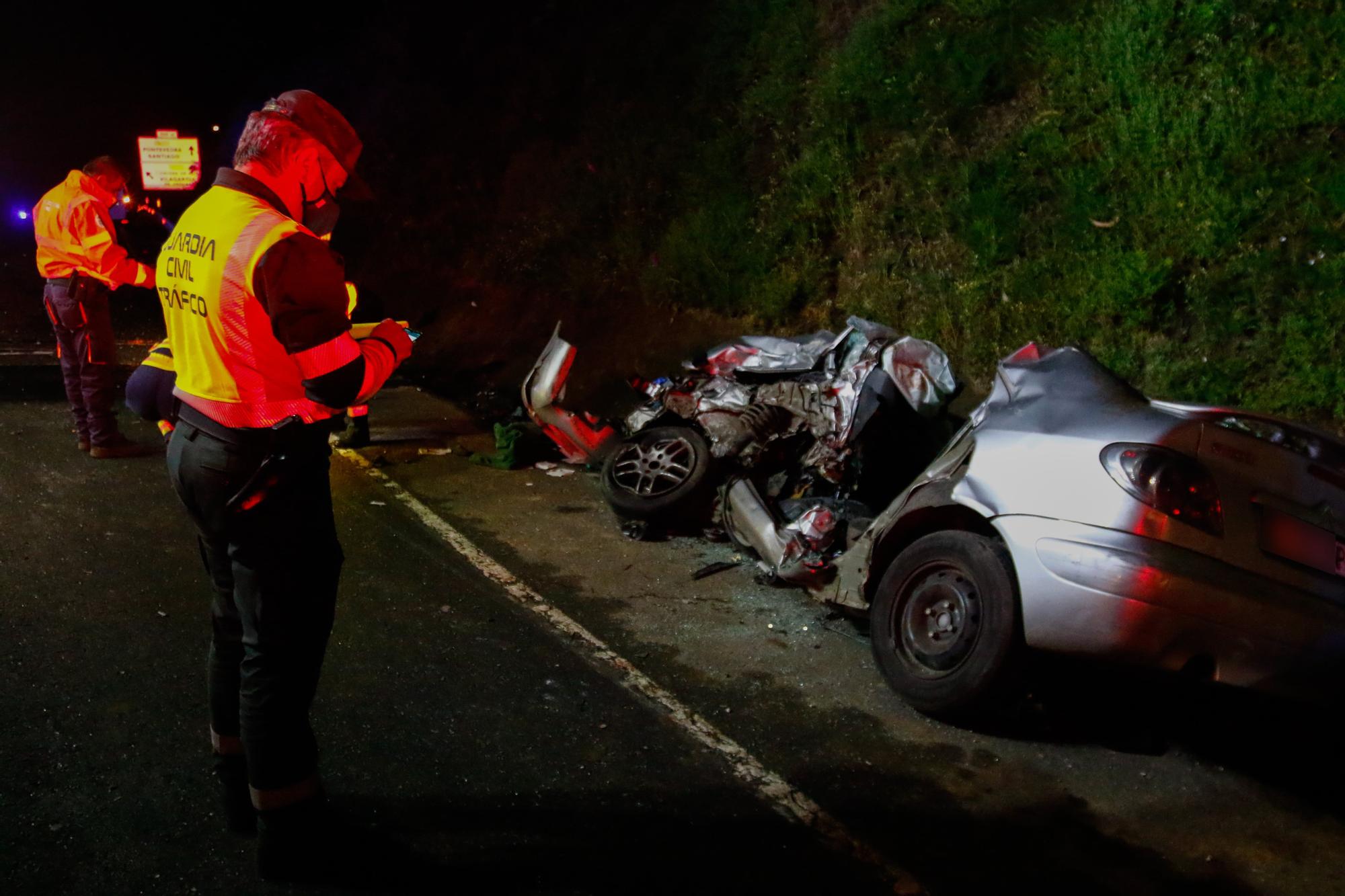 Las imágenes de la tragedia en Caldas | Tres muertos en un accidente de tráfico