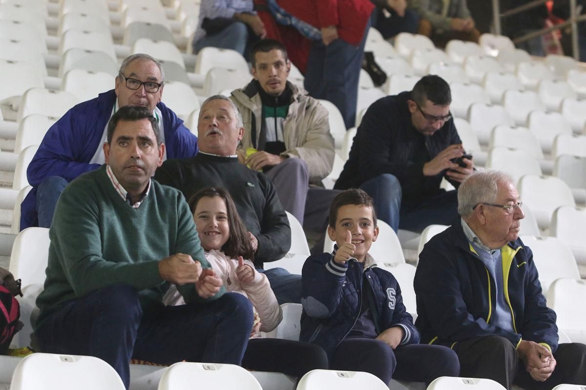 Los aficionados en el Arcángel