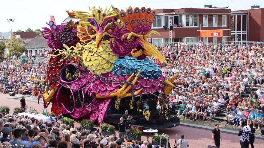 Las espectaculares carrozas de la &quot;Batalla de Flores Holandesa&quot;