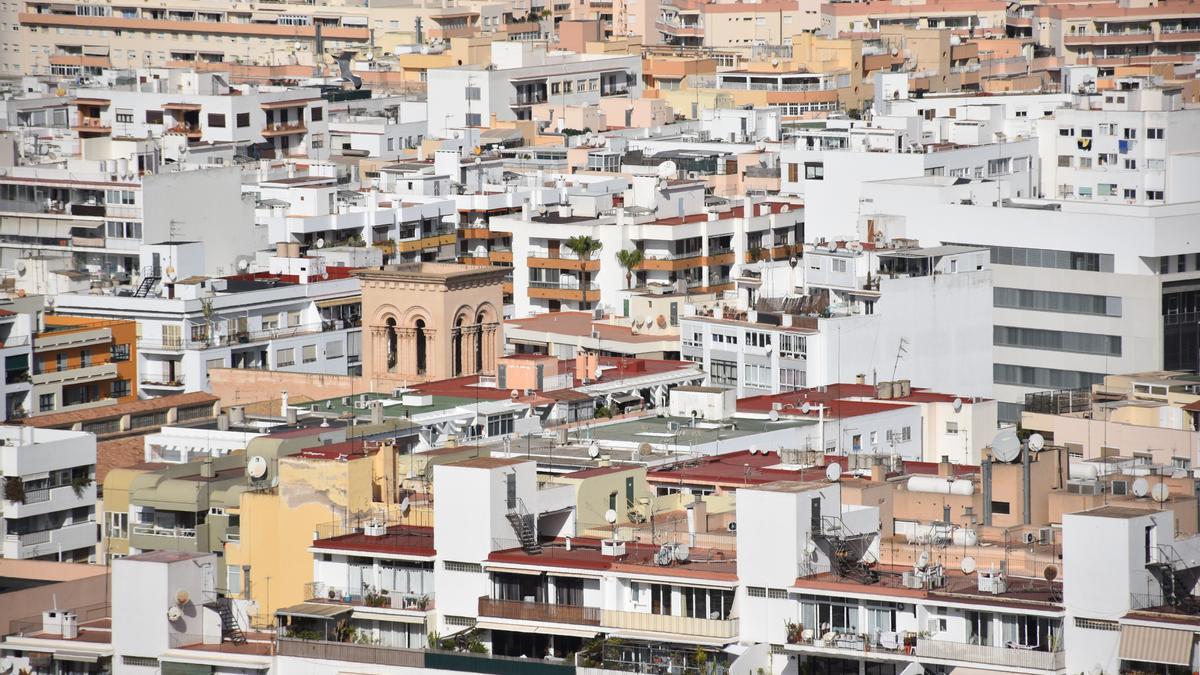 Vista parcial de la ciudad de Ibiza.